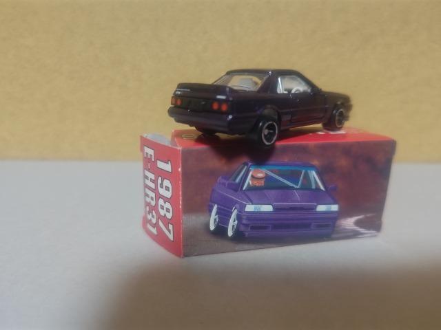 �W�[������ �X�J�C���C�� R31 GTS-R �� �z�r�[�� 