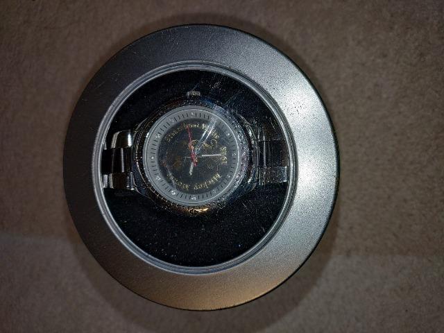 腕時計 ミッキーマウス ディズニーランド ケース付き 未使用品 アミューズメント景品 < アニメ/コミック/キャラクター 腕時計 ミッキーマウス ディズニーランド ケース付き 未使用品 アミューズメント景品 < アニメ/コミック/キャラクターの