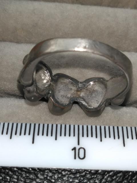 スカルリング(状態がかなり良くない) < 男性アクセサリー/時計 スカルリング(状態がかなり良くない) < 男性アクセサリー/時計の