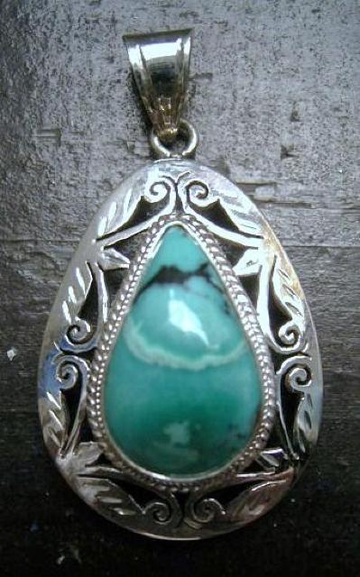 ☆即決☆silver925*ターコイズペンダントトップ 4.6センチ < 女性アクセサリー/時計 ☆即決☆silver925*ターコイズペンダントトップ 4.6センチ < 女性アクセサリー/時計の