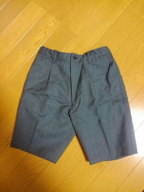 ☆新品同様☆コムサデモード☆グレー裏地付きハーフパンツ☆120 < ブランド ☆新品同様☆コムサデモード☆グレー裏地付きハーフパンツ☆120 < ブランドの