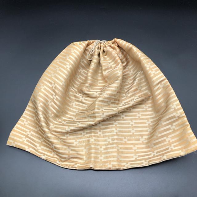 即決 NINA RICCI ニナリッチ 巾着 < ブランド 即決 NINA RICCI ニナリッチ 巾着 < ブランドの