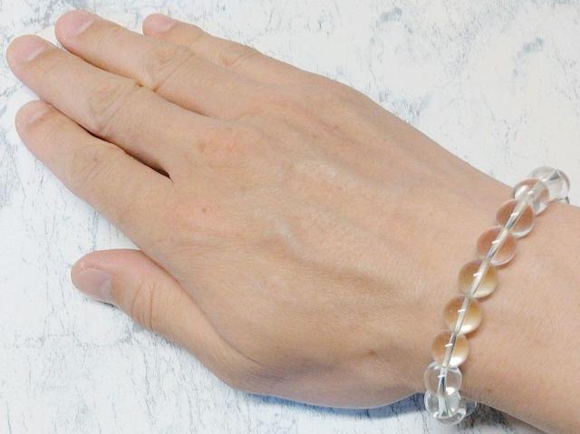 水晶 ブレスレット 玉径約10mm 内周約17.5cm クリスタル 天然石 < 女性アクセサリー/時計  水晶 ブレスレット 玉径約10mm 内周約17.5cm クリスタル 天然石 < 女性アクセサリー/時計の