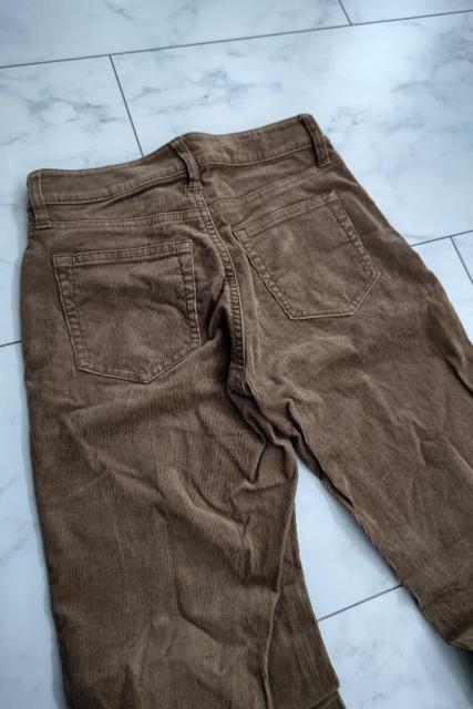 ユニクロ コーデュロイ パンツ < ブランド  ユニクロ コーデュロイ パンツ < ブランドの