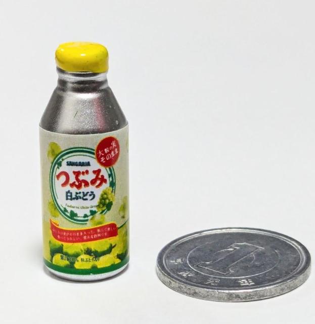 ミニチュア★つぶみ★白ぶどう★缶ジュース★デザイン違いあります★ドールハウスに★ < おもちゃ  ミニチュア★つぶみ★白ぶどう★缶ジュース★デザイン違いあります★ドールハウスに★  < おもちゃの