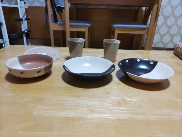 ※未使用「陶器の皿&グラスセット」 < インテリア/ライフ  ※未使用「陶器の皿&グラスセット」 < インテリア/ライフの