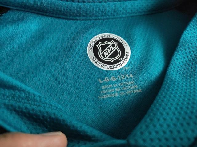 NHL San Jose Sharks  �T���m�[�V���[�N�X �A�C�X�z�b�P�[ �V���c �^�O�t�� L �� ���W���[/�X�|�[�c�� 