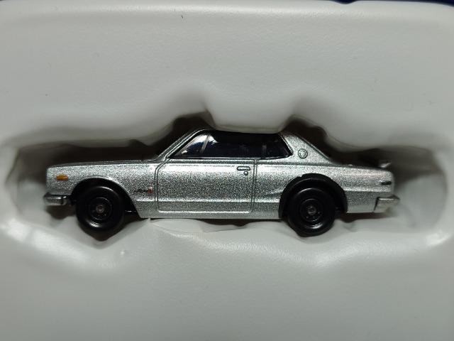 ★トミカ2015株主優待限定企画セット★日産スカイライン2000GT-R(KPGC10)&バースデイスイーツバス★非売品★ < ホビー ★トミカ2015株主優待限定企画セット★日産スカイライン2000GT-R(KPGC10)&バースデイスイーツバス★非売品★ < ホビーの