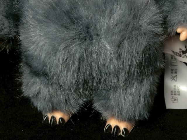 LABUBU V2 THE MONSTERS ぬいぐるみ 完売品 ラブブ ポップマート カード付 美品 即決可能 即日発現品限り < おもちゃ LABUBU V2 THE MONSTERS ぬいぐるみ 完売品 ラブブ ポップマート カード付 美品 即決可能 即日発現品限り < おもちゃの