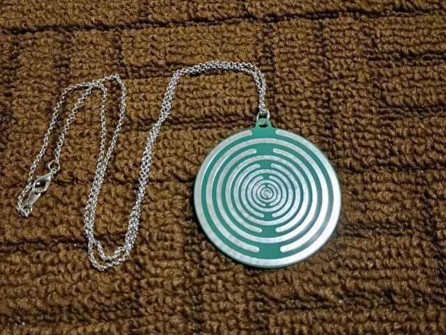 �G�i�W�[�f�B�X�N�l�b�N���X��@�Q�_����ł��B���������i�ɂāB �� �����A�N�Z�T���[/���v�� 