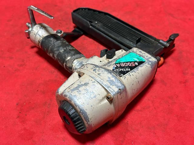 日立工機 50mm 常圧タッカ N5008AM 訳あり品 4122-01-1 < ペット/手芸/園芸 日立工機 50mm 常圧タッカ N5008AM 訳あり品 4122-01-1 < ペット/手芸/園芸の