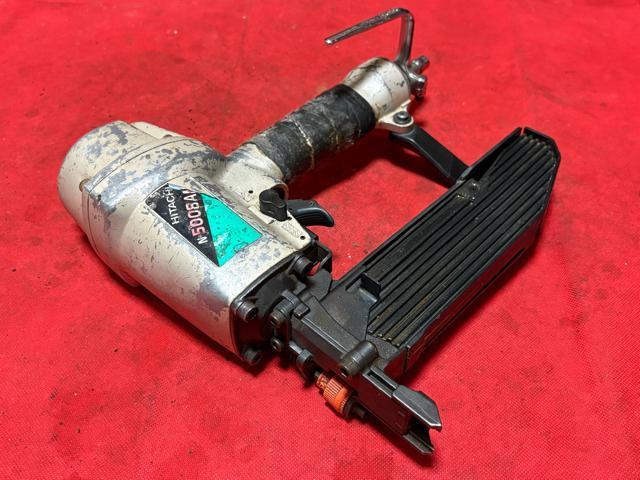 日立工機 50mm 常圧タッカ N5008AM 訳あり品 4122-01-1 < ペット/手芸/園芸 日立工機 50mm 常圧タッカ N5008AM 訳あり品 4122-01-1 < ペット/手芸/園芸の