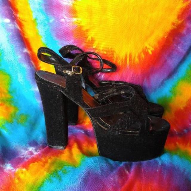 超美脚Sexy♪ラメ入ベロア厚底サンダル■チャンキーヒール■M < 女性ファッション 超美脚Sexy♪ラメ入ベロア厚底サンダル■チャンキーヒール■M < 女性ファッションの