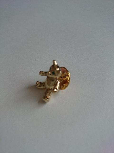 新品未使用☆アクセサリーピンバッジ★ゴールド×テディベア☆ピンズ★ブローチ☆ < 女性アクセサリー/時計  新品未使用☆アクセサリーピンバッジ★ゴールド×テディベア☆ピンズ★ブローチ☆ < 女性アクセサリー/時計の