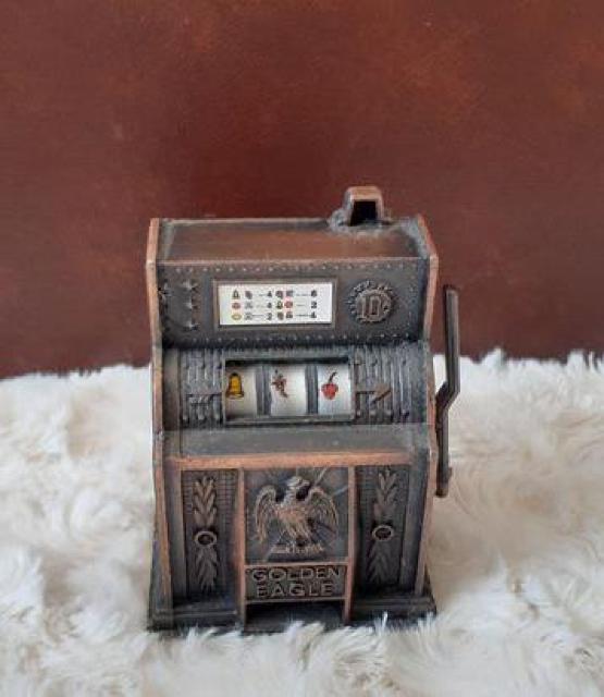 新品■ アンティーク ミニチュア スロット 鉛筆削り レトロヴィンテージ シャープナー インテリア 置物 新学期 プレゼントにも♪ < インテリア/ライフ  新品■ アンティーク ミニチュア スロット 鉛筆削り レトロヴィンテージ シャープナー インテリア 置物 新学期 プレゼントにも♪ < インテリア/ライフの