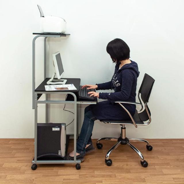 【送料無料】棚付きPCデスク 幅60cm 収納 パソコン キャスター付き < インテリア/ライフ 【送料無料】棚付きPCデスク 幅60cm 収納 パソコン キャスター付き < インテリア/ライフの