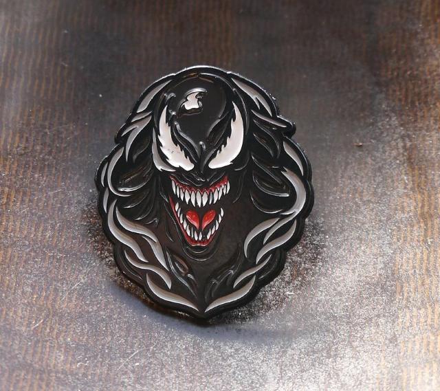 新品 Venom ヴェノム ピンブローチ ピンバッジ ピンズ スパイダーマン < ホビー  新品 Venom ヴェノム ピンブローチ ピンバッジ ピンズ スパイダーマン < ホビーの