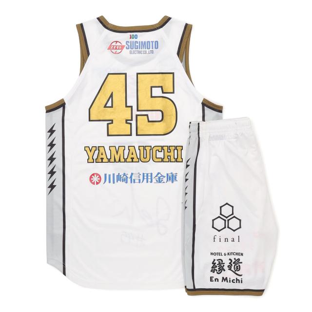 #45 �R�� �W���w�����l�I�蒅�p 2024-25�I�[�Z���e�B�b�N���j�t�H�[��(AWAY�j�㉺�Z�b�g(���M�T�C������)