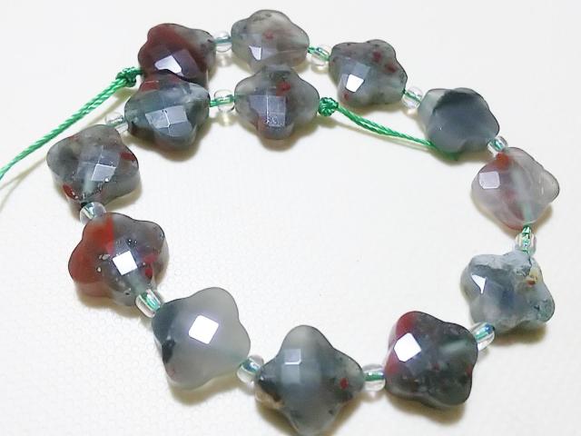 お得意さま感謝Day★天然石★ブラッドストーン クローバーカット 半連 < 女性アクセサリー/時計 お得意さま感謝Day★天然石★ブラッドストーン クローバーカット 半連 < 女性アクセサリー/時計の