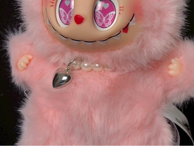 【激レア】LABUBU ラブブ ぬいぐるみ キーホルダー ピンク 悪魔 羽付き 完売品 THE MONSTERS ポップマート < おもちゃ 【激レア】LABUBU ラブブ ぬいぐるみ キーホルダー ピンク 悪魔 羽付き 完売品 THE MONSTERS ポップマート < おもちゃの