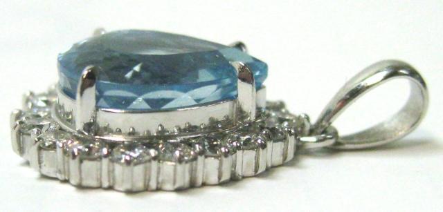 極美品Pt900プラチナ ペンダント アクアマリン4.78ctダイヤ0.81ct < 女性アクセサリー/時計 極美品Pt900プラチナ ペンダント アクアマリン4.78ctダイヤ0.81ct < 女性アクセサリー/時計の