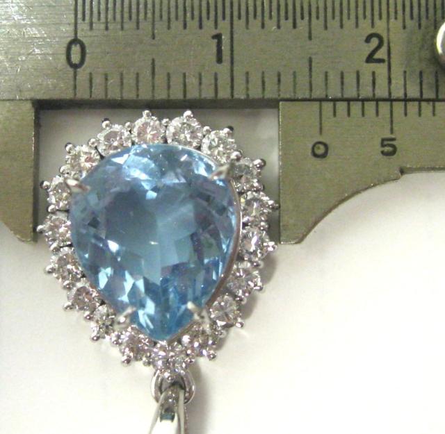 極美品Pt900プラチナ ペンダント アクアマリン4.78ctダイヤ0.81ct < 女性アクセサリー/時計 極美品Pt900プラチナ ペンダント アクアマリン4.78ctダイヤ0.81ct < 女性アクセサリー/時計の