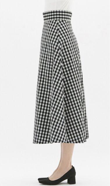 GU・ギンガムチェック柄フレアスカート。ブラックXL < ブランド GU・ギンガムチェック柄フレアスカート。ブラックXL < ブランドの