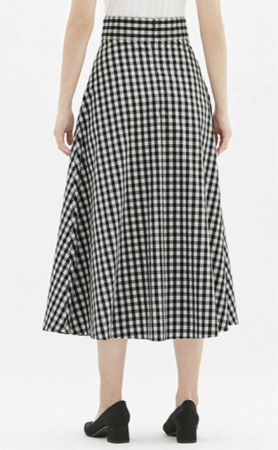 GU・ギンガムチェック柄フレアスカート。ブラックXL < ブランド GU・ギンガムチェック柄フレアスカート。ブラックXL < ブランドの