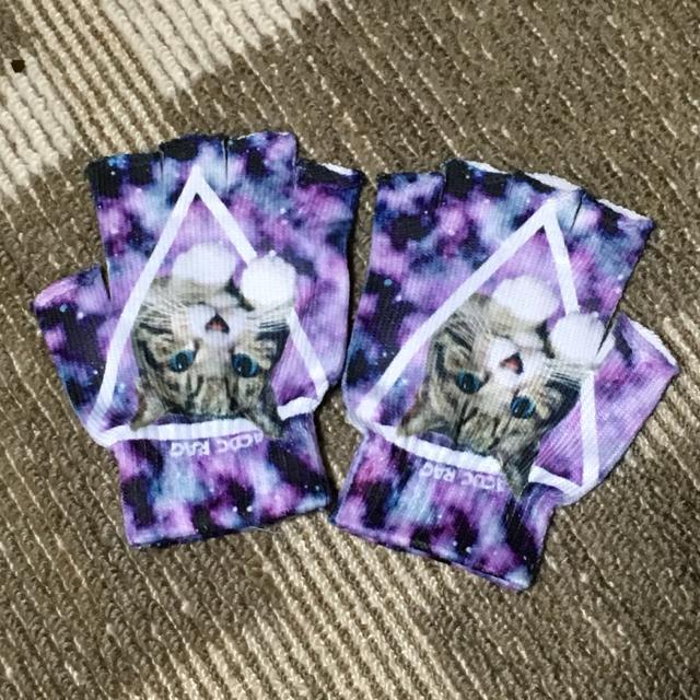 ACDCRAGELAWLbgFMNV[w   uh 