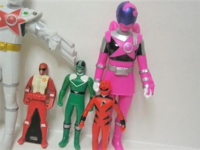 ◎現状品! バンダイ 他 /戦隊シリーズ ソフビ人形 他 < ホビー  ◎現状品! バンダイ 他 /戦隊シリーズ ソフビ人形 他 < ホビーの