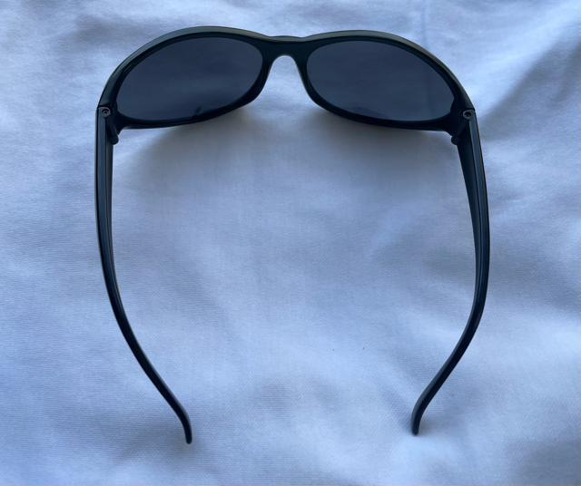 UVカットサングラス メンズ ポリッシュブラック/ブルー サーフィン スノーボード ツーリング アウトドア キャンプ 釣り プール < 男性ファッション  UVカットサングラス メンズ ポリッシュブラック/ブルー サーフィン スノーボード ツーリング アウトドア キャンプ 釣り プール < 男性ファッションの