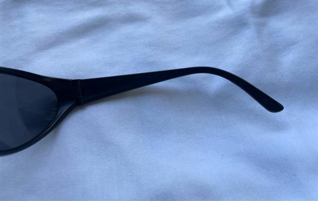 UVカットサングラス メンズ ポリッシュブラック/ブルー サーフィン スノーボード ツーリング アウトドア キャンプ 釣り プール < 男性ファッション  UVカットサングラス メンズ ポリッシュブラック/ブルー サーフィン スノーボード ツーリング アウトドア キャンプ 釣り プール < 男性ファッションの