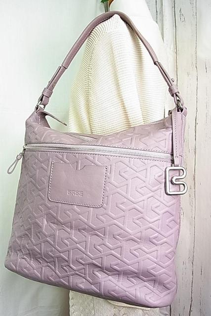 Kiɔi@u[@BREE@U[V_[@p[vn TRUE@BAGS@TRUE@LOVE