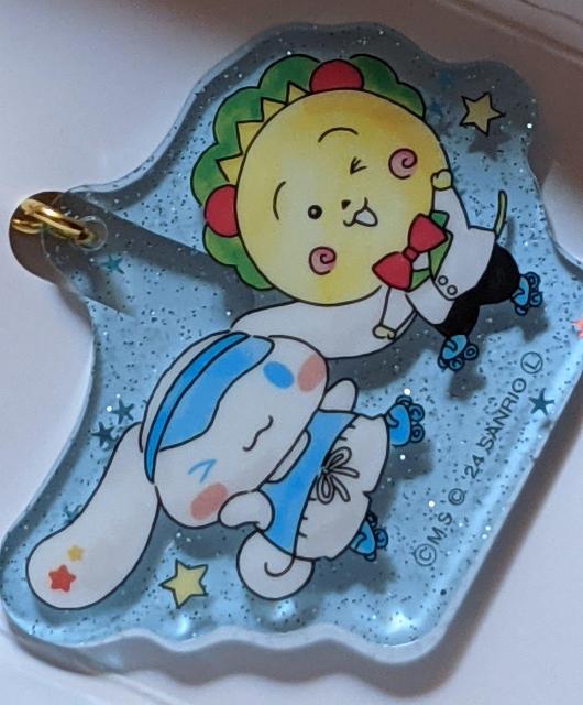コジコジ×サンリオキャラクターズオリジナルアクリルキーホルダー(シナモロール) ファミマ限定 < おもちゃ  コジコジ×サンリオキャラクターズオリジナルアクリルキーホルダー(シナモロール) ファミマ限定 < おもちゃの
