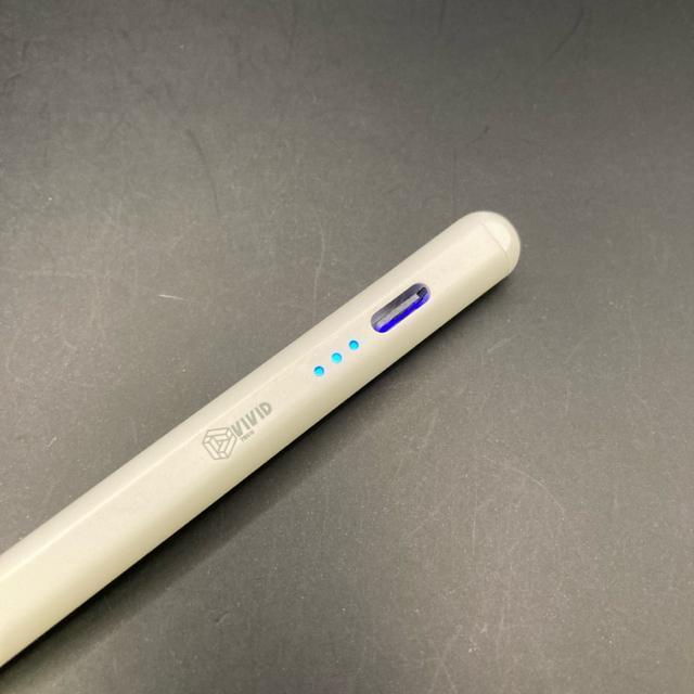  VIVID TECH ^b`y  PC{/Ӌ@ 