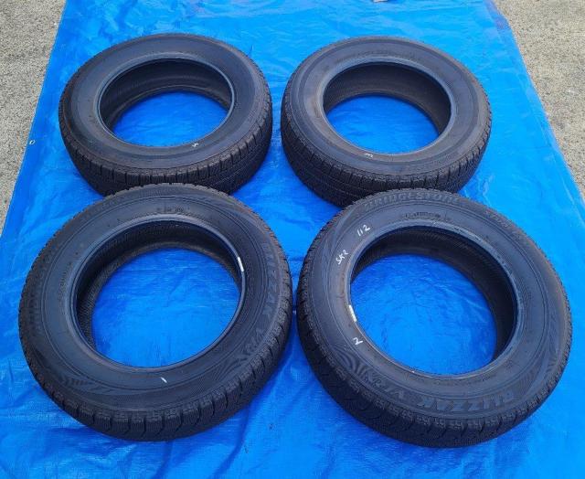 バリ溝!年式18 ブリヂストン ブリザック VRX 16インチスタッドレスタイヤ205/65R16  95Q タイヤのみ4本セット < 自動車/バイク バリ溝!年式18 ブリヂストン ブリザック VRX 16インチスタッドレスタイヤ205/65R16  95Q タイヤのみ4本セット < 自動車/バイク