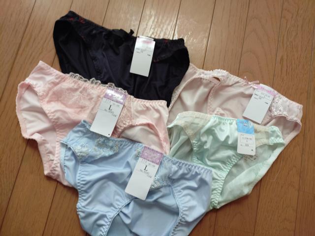 �k�T�C�Y�̃V���[�c5��  �� �����t�@�b�V������ 