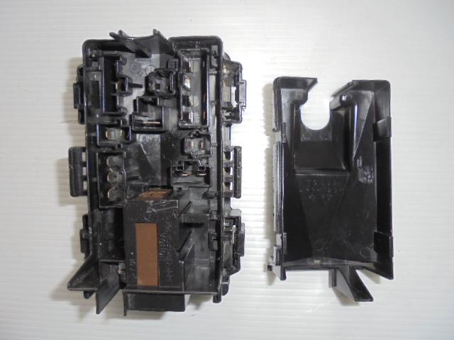 ホンダ ザッツ ABA-JD1 純正品 ヒューズボックス 中古品 < 自動車/バイク ホンダ ザッツ ABA-JD1 純正品 ヒューズボックス 中古品 < 自動車/バイク