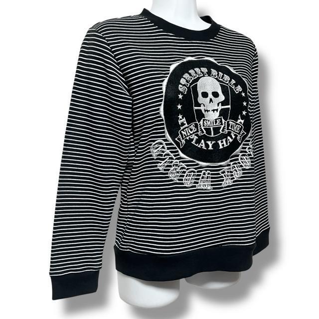 【150】スカル刺繍BIGワッペン付ボーダー柄スウェットプルオーバー < キッズ/ベビー  【150】スカル刺繍BIGワッペン付ボーダー柄スウェットプルオーバー < キッズ/ベビーの