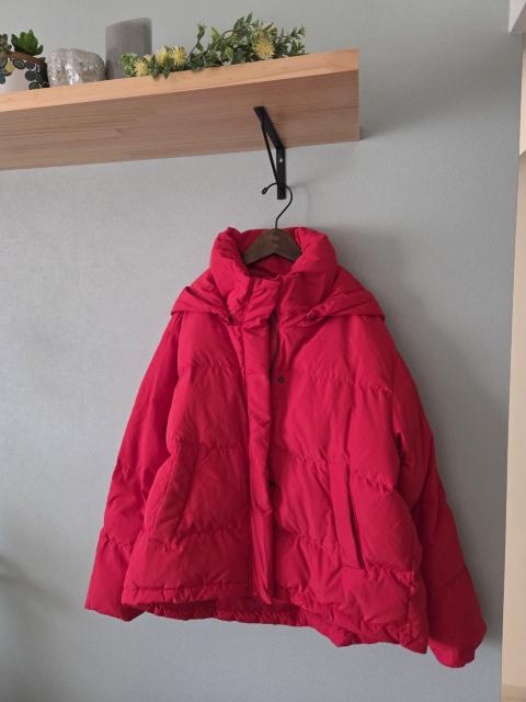 AZUL�A�E�^�[���؂₩�ȏ��t�̔����ԃ_�E���R�[�g�� �� �u�����h�� 