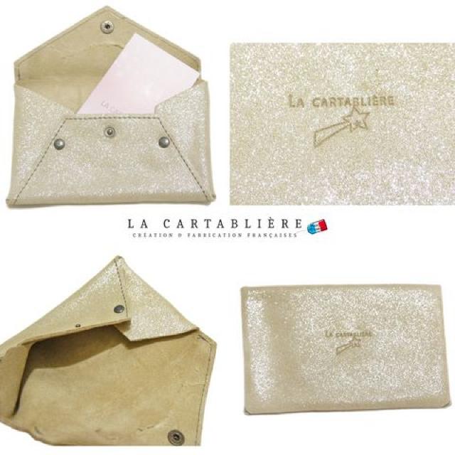 LA CARTABLIEREtXXG[hJ[hP[Xh  t@bV 