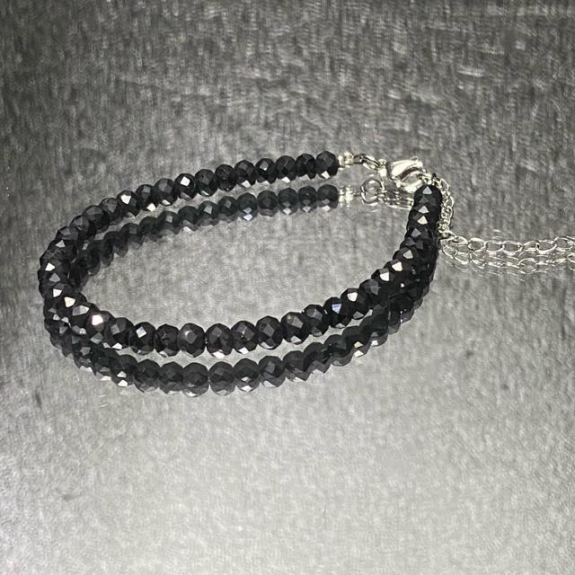 《bracelet》天然石ブラックスピネル アジャスター付き 多面カット < 女性アクセサリー/時計  《bracelet》天然石ブラックスピネル アジャスター付き 多面カット < 女性アクセサリー/時計の