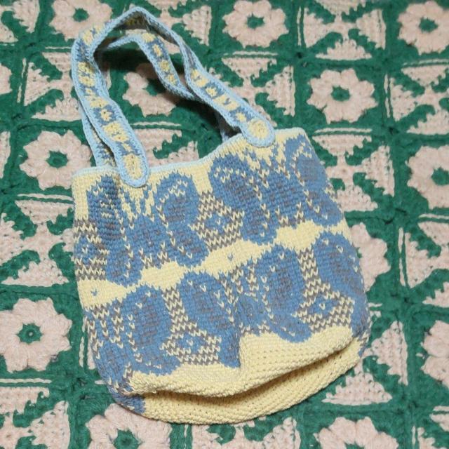手編みの丸底手提げバック〈チョウ〉 < ペット/手芸/園芸  手編みの丸底手提げバック〈チョウ〉  < ペット/手芸/園芸の