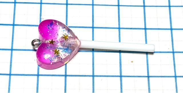 155 樹脂パーツ 1個 ピンク色のハート型ロリポップ キャンディー 飴◯ < ペット/手芸/園芸 155 樹脂パーツ 1個 ピンク色のハート型ロリポップ キャンディー 飴◯ < ペット/手芸/園芸の