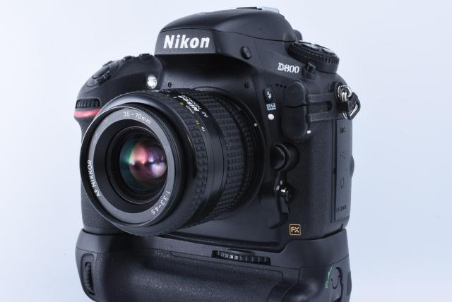Nikon D800 {fB + MB-D12 Obv Zbg ܂Yt   Ɠd/AV 