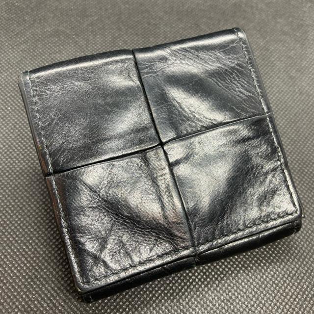 ���� BOTTEGA VENETA �{�b�e�K���F�l�^ �J�Z�b�g �R�C���P�[�X  �� �u�����h�� 