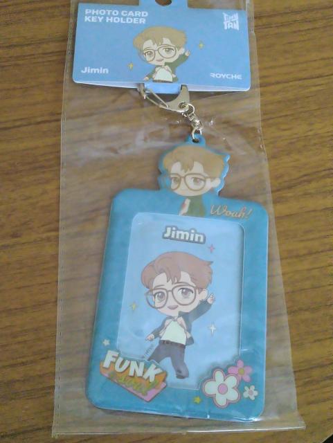 Tiny-Tan★フォトカードキーホルダー(jimin)★dynamiteバージョン < タレントグッズ  Tiny-Tan★フォトカードキーホルダー(jimin)★dynamiteバージョン  < タレントグッズの