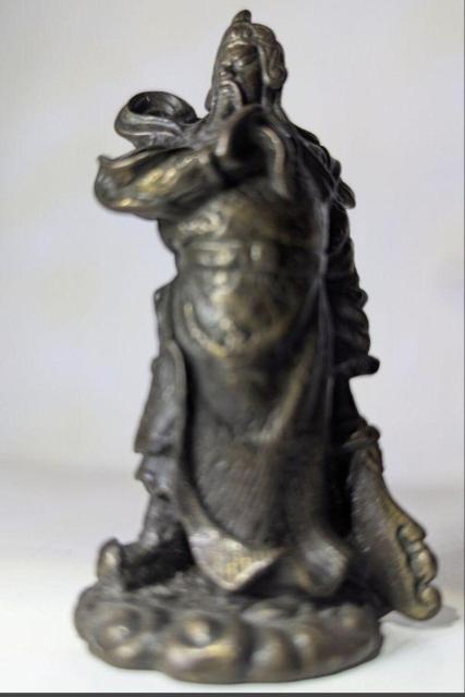 三国志 関羽雲長 金属製ミニチュア 骨董品 アンティーク 写真より重厚感あり < ホビー 三国志 関羽雲長 金属製ミニチュア 骨董品 アンティーク 写真より重厚感あり < ホビーの