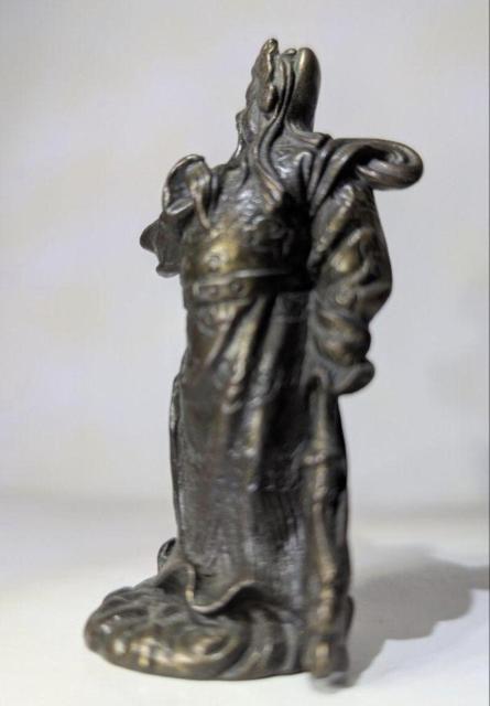 三国志 関羽雲長 金属製ミニチュア 骨董品 アンティーク 写真より重厚感あり < ホビー 三国志 関羽雲長 金属製ミニチュア 骨董品 アンティーク 写真より重厚感あり < ホビーの