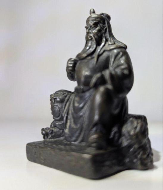 三国志 関羽雲長 金属製ミニチュア 骨董品 アンティーク 写真より重厚感あり < ホビー 三国志 関羽雲長 金属製ミニチュア 骨董品 アンティーク 写真より重厚感あり < ホビーの
